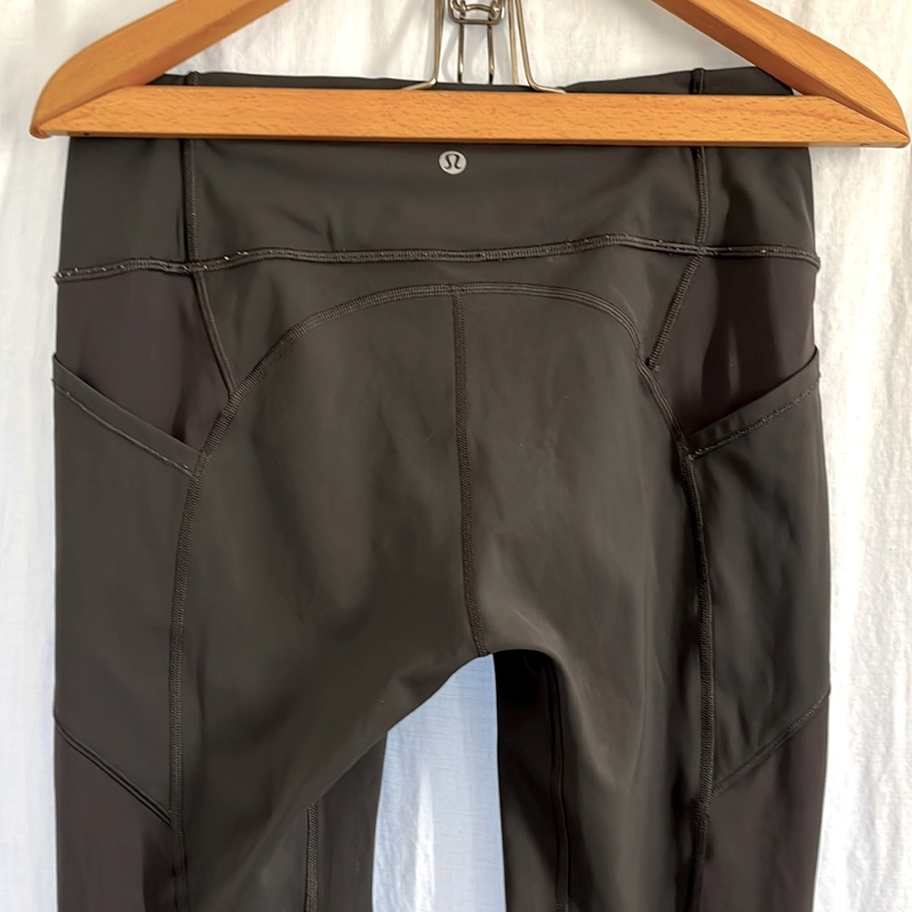 Lululemon "All the Right Places" Grey Crop II 23" Leggings Size 10